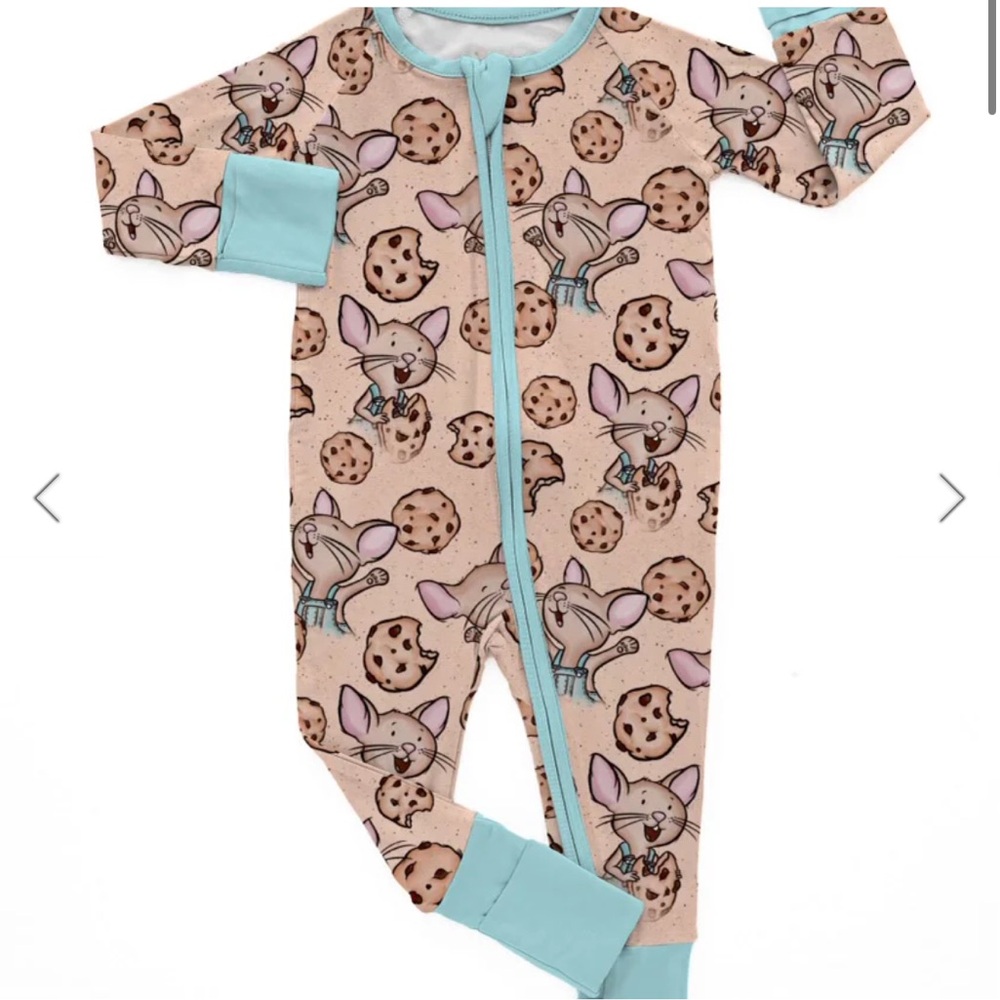 Bamboo Bliss Give A Mouse A Cookie “Milk Mustache” Bamboo Zippy 0-3 months